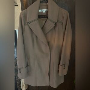 Kenneth Cole size 6 wool blend coat